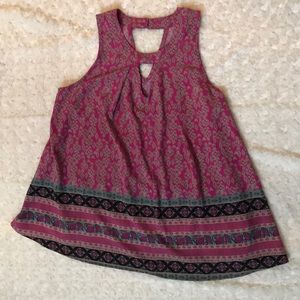 Xhilaration flowy tank, size small